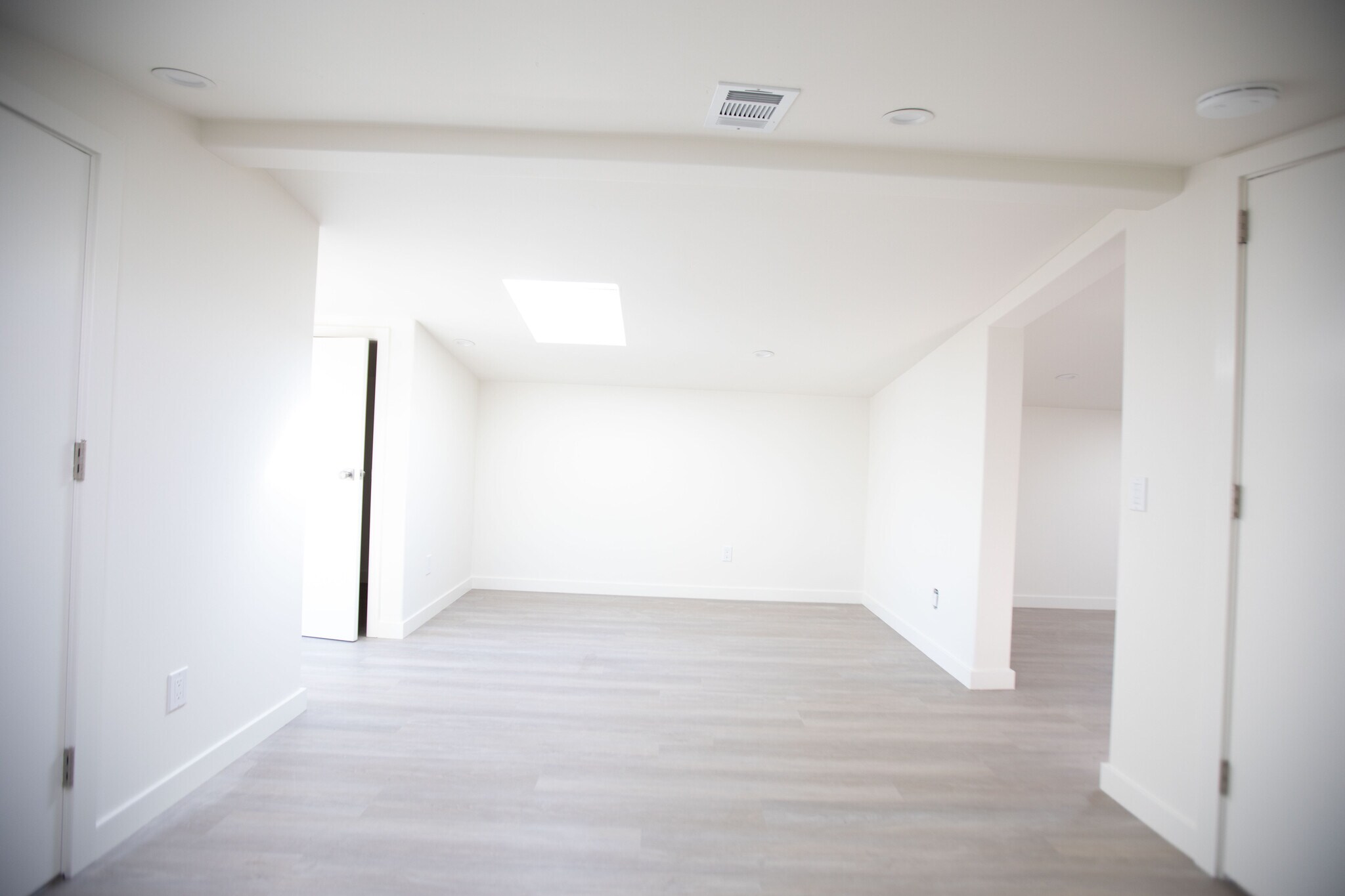 Building Photo - 1435 Gillespie St