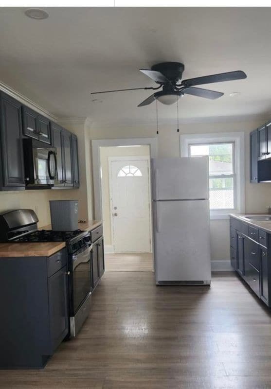 Building Photo - 24 Hamilton Ave