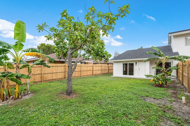 Building Photo - 1303 White Pine Dr