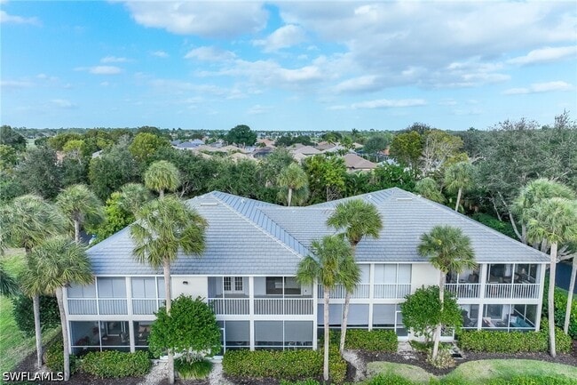 Building Photo - 8161 Twelve Oaks Cir