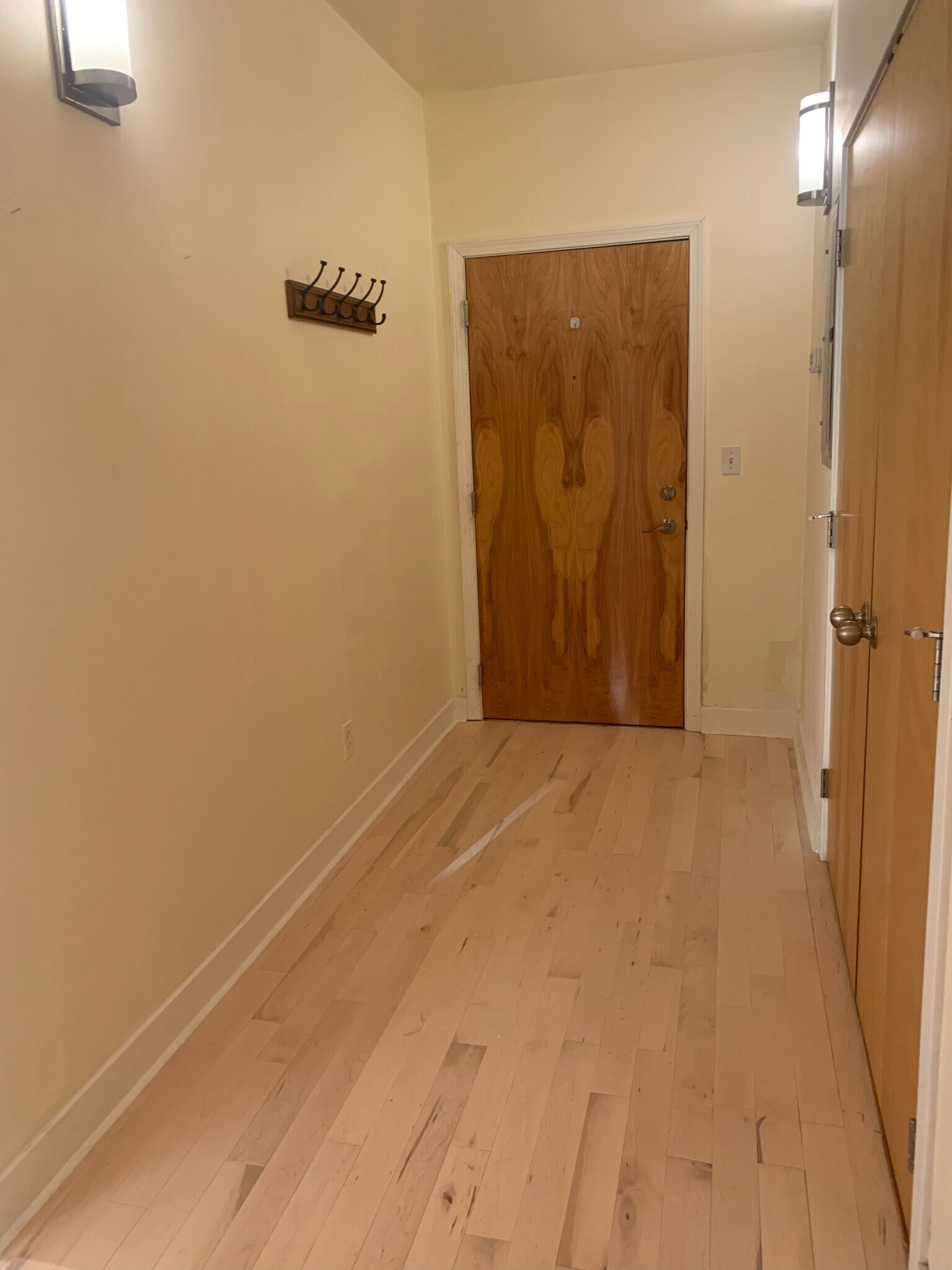 Building Photo - 24 Bay State Rd