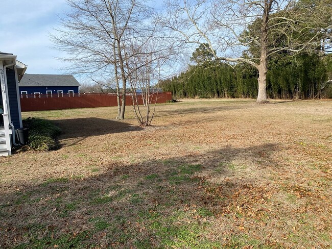 Building Photo - 21179 Savage St