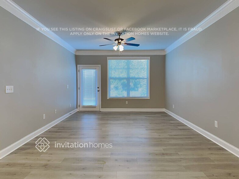 Building Photo - 105 Brody Way