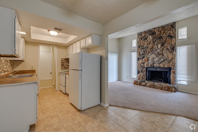 1BR, 1BA- 711SF - Sunnyview Apartments