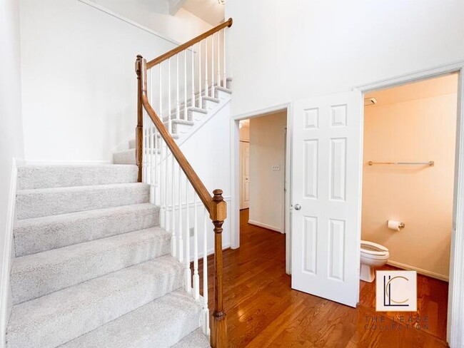 Building Photo - 15412 Overlea Ct