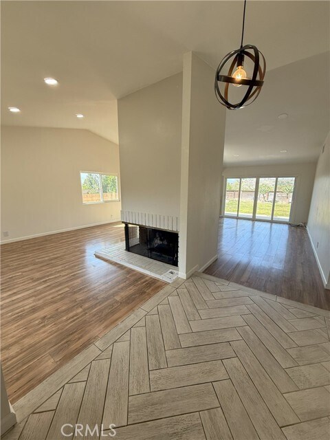 Building Photo - 23833 Country View Dr