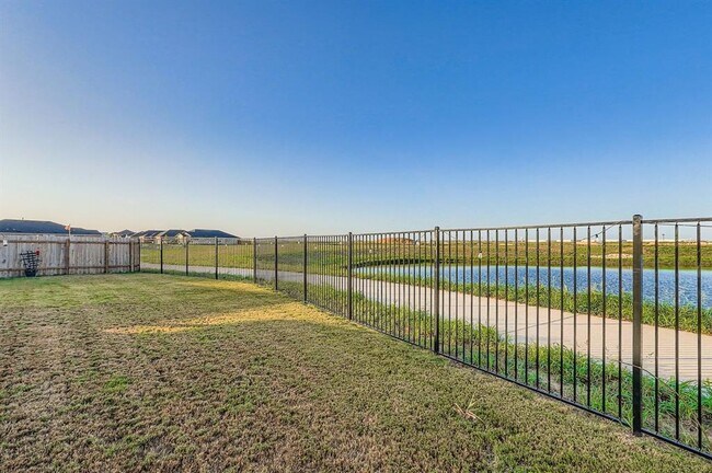 Building Photo - 152 Agua Azul Bnd