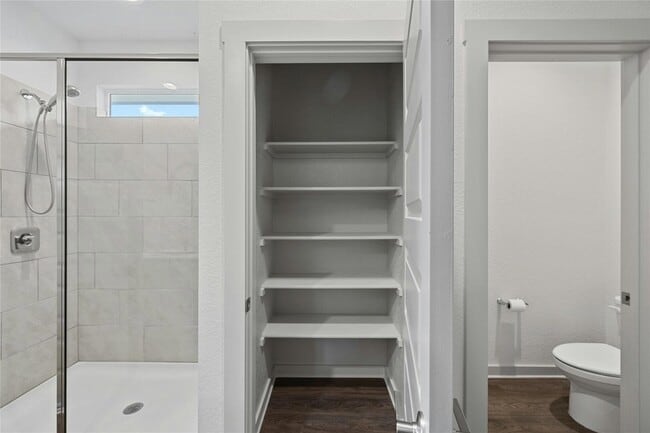 Building Photo - 141 Parryi Cove