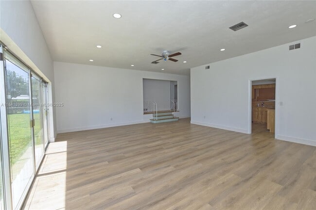 Building Photo - 1411 SW 82nd Ct