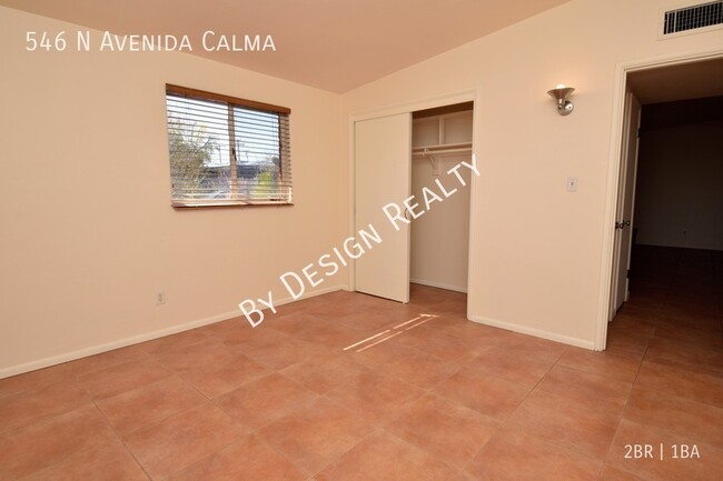 Building Photo - Charming Westwood Hills 2 Bed 1 Bath SFR w...