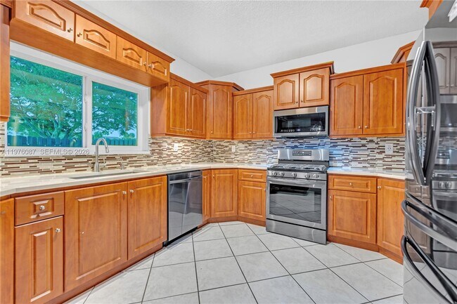 Building Photo - 15255 SW 108th Terrace