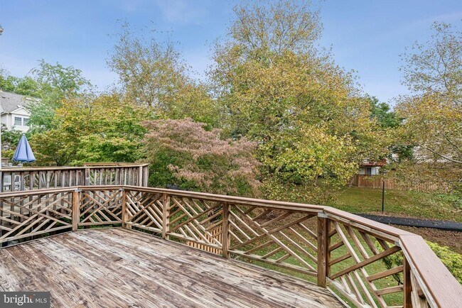 Building Photo - 15831 Glacier Ct