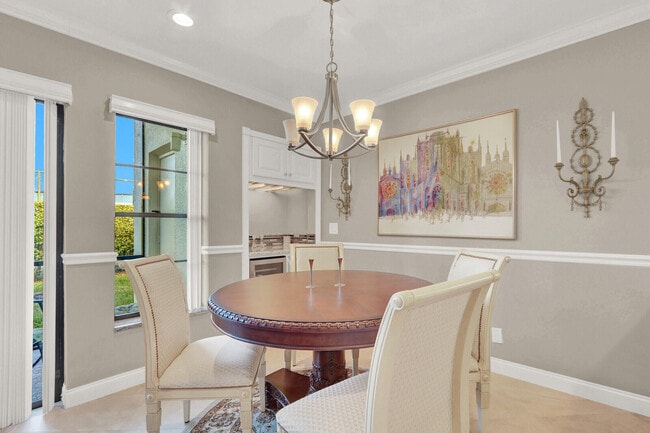 Building Photo - 1605 S US Hwy 1