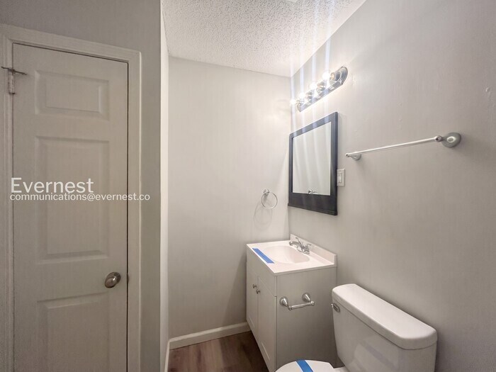 Building Photo - 8328 Dottley Dr