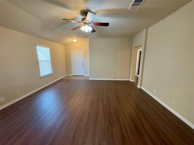 Building Photo - 315 Wildcat Dr