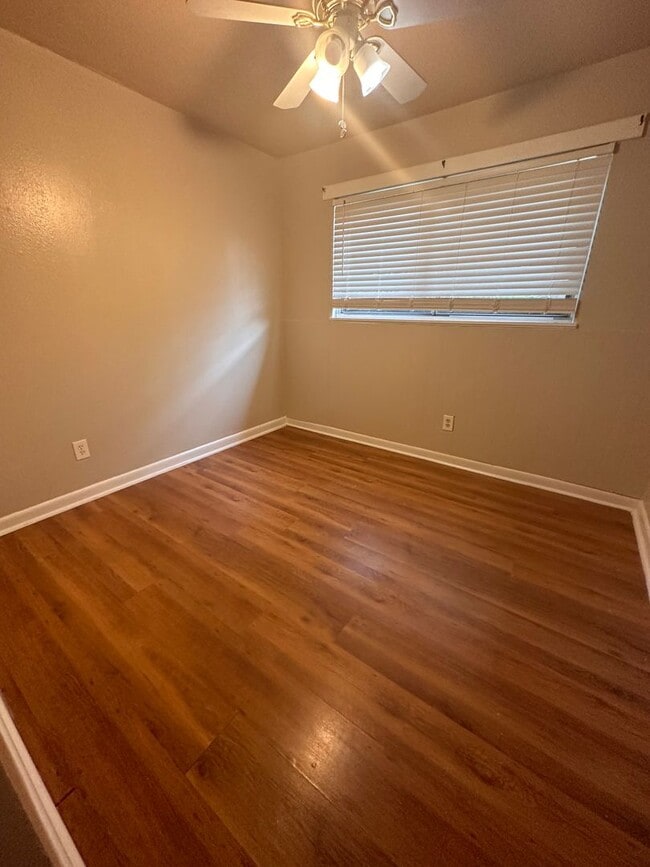 Building Photo - Rental Property