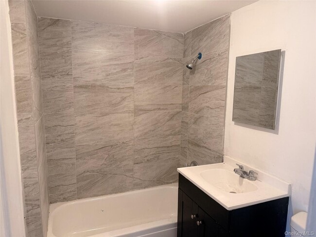 Building Photo - 146 NY-284