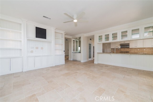 Building Photo - 22201 Wayside