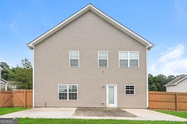 Building Photo - 1162 Creek Top Rd