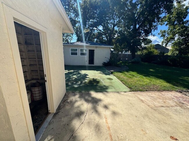 Building Photo - Charming Updated 4-Bedroom Home in the Garden Tract – Hardwood Floors, Central Air, 2-Car Garage ...