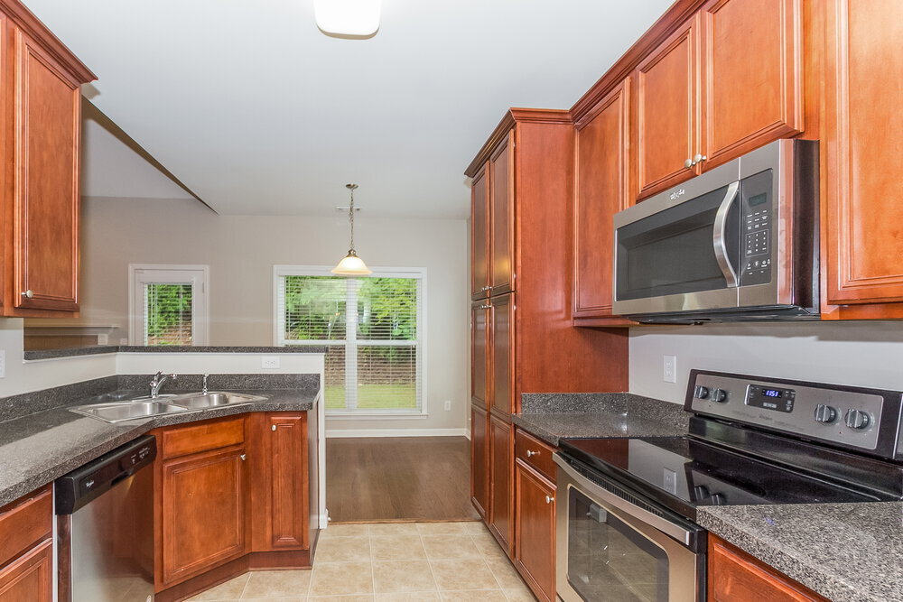 Building Photo - 34 Cliffhaven Cir