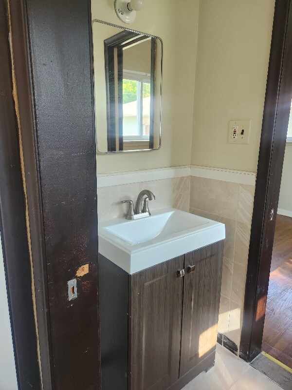 Building Photo - 8635 N Evangeline St