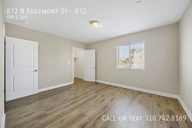 Building Photo - 872 N Edgemont St