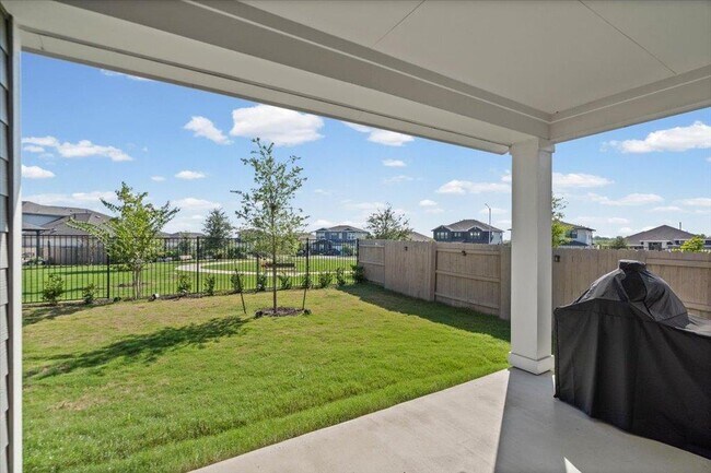 Building Photo - 9704 Boathouse Dr