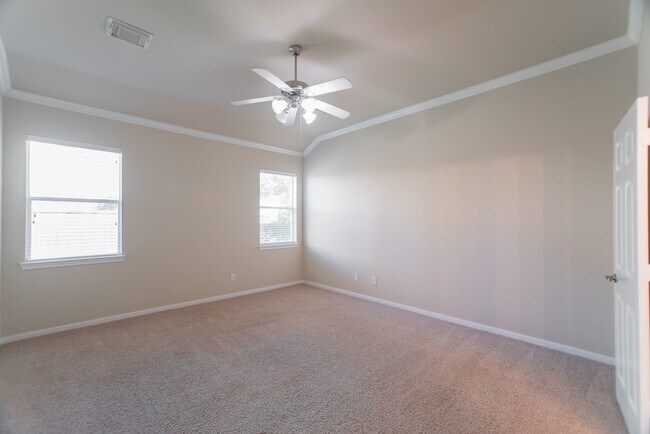 Building Photo - 139 S Rocky Point Cir