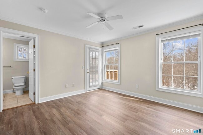 Building Photo - 32 Crows Nest Ln