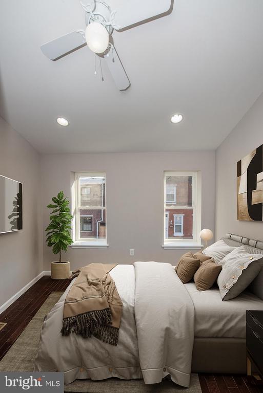 Building Photo - 437 Greenwich St