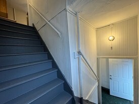 Building Photo - 1865 Fisher St