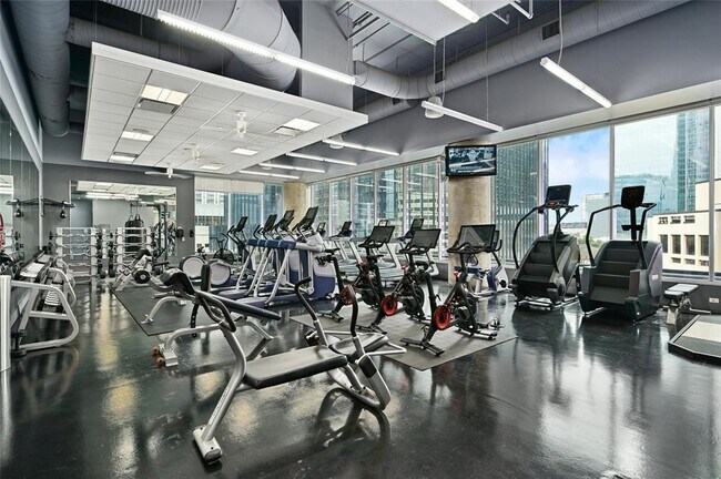 Building Photo - 210 Lavaca St