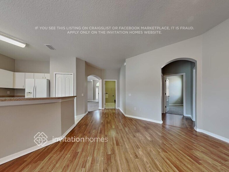 Building Photo - 3436 Golden Eagle Dr