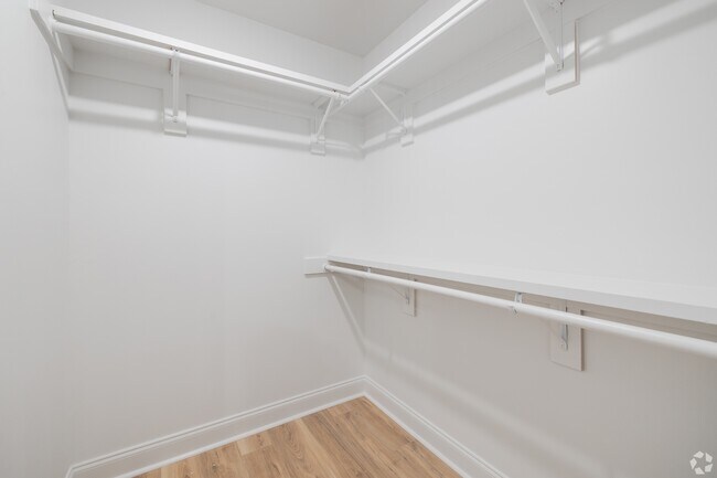 Building Photo - 434 Wren Crest Lane