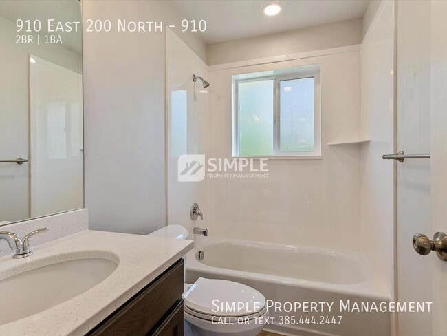 Building Photo - 910 E 200 N