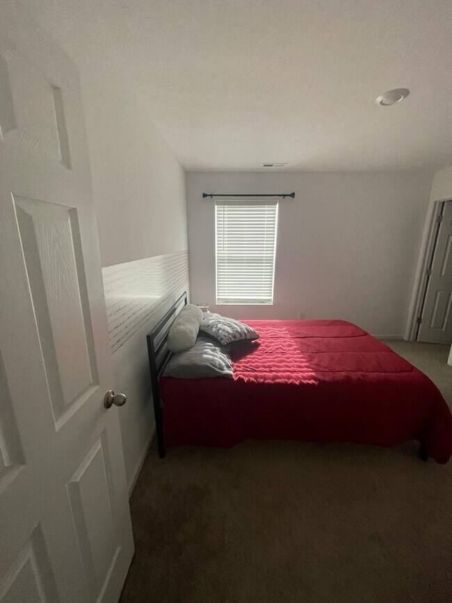 Building Photo - 10247 Caprock Canyon Dr