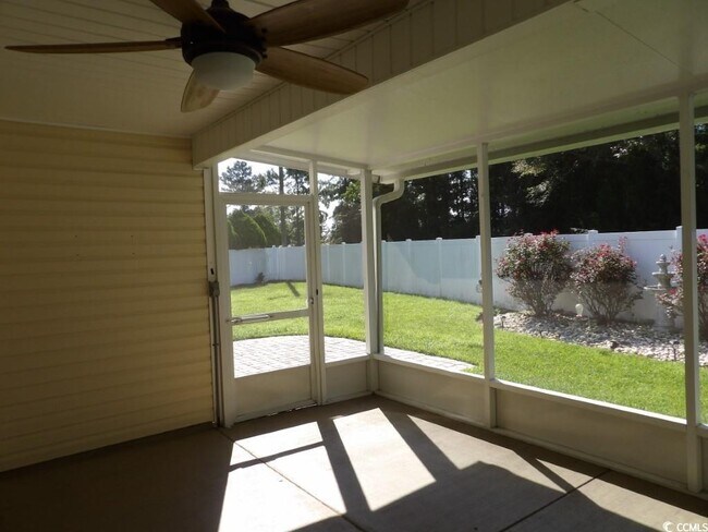 Building Photo - 188 Devonbrook Pl