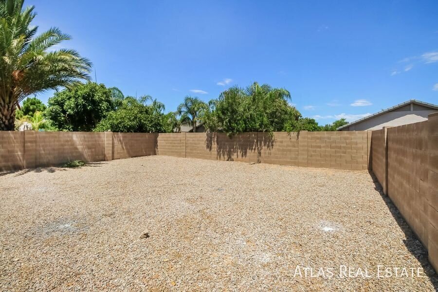 Building Photo - 2472 W Wrangler Way