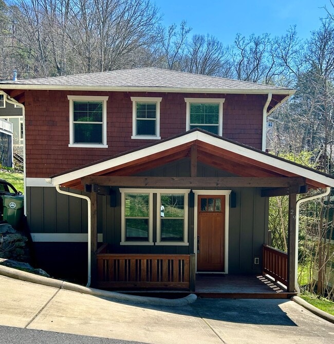 Primary Photo - North AVL - Green Built Custom Home, Conve...