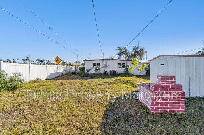 Building Photo - 5801 Emerson Ave S