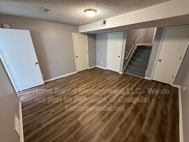 Building Photo - 1255 Petzold Dr