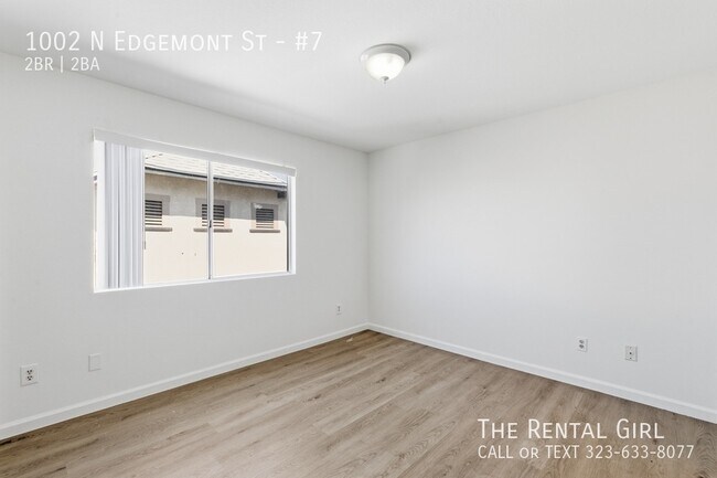 Building Photo - 1002 N Edgemont St