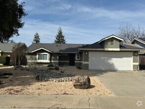 Building Photo - Newly remodeled SE Visalia home coming soon!