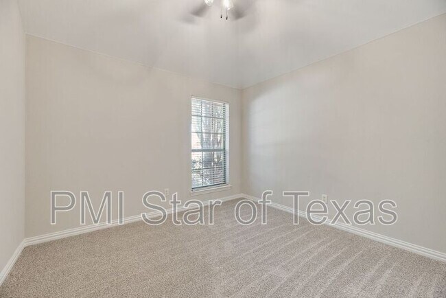 Building Photo - 7600 Shasta Dr