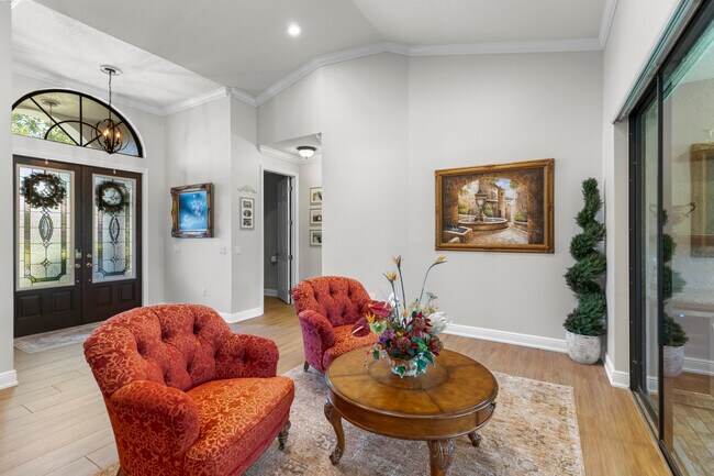 Building Photo - 1509 SW Mockingbird Cir