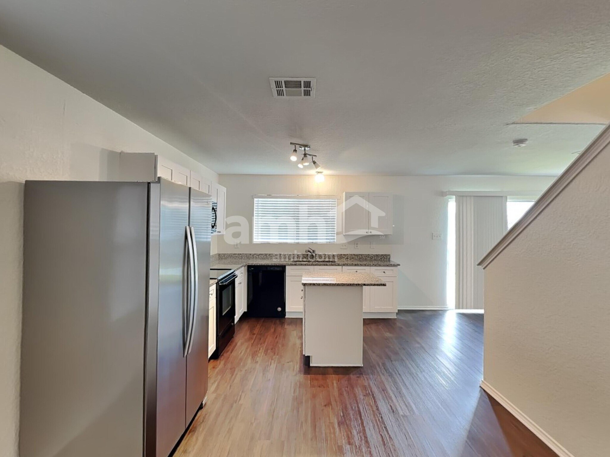 Building Photo - 6163 Brandys Farm