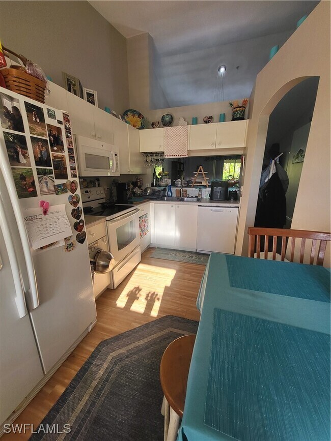 Building Photo - 6655 Huntington Lakes Cir