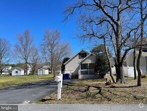 Building Photo - 32837 Bauska Dr