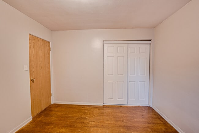Building Photo - 1127 Santa Rosa Ave